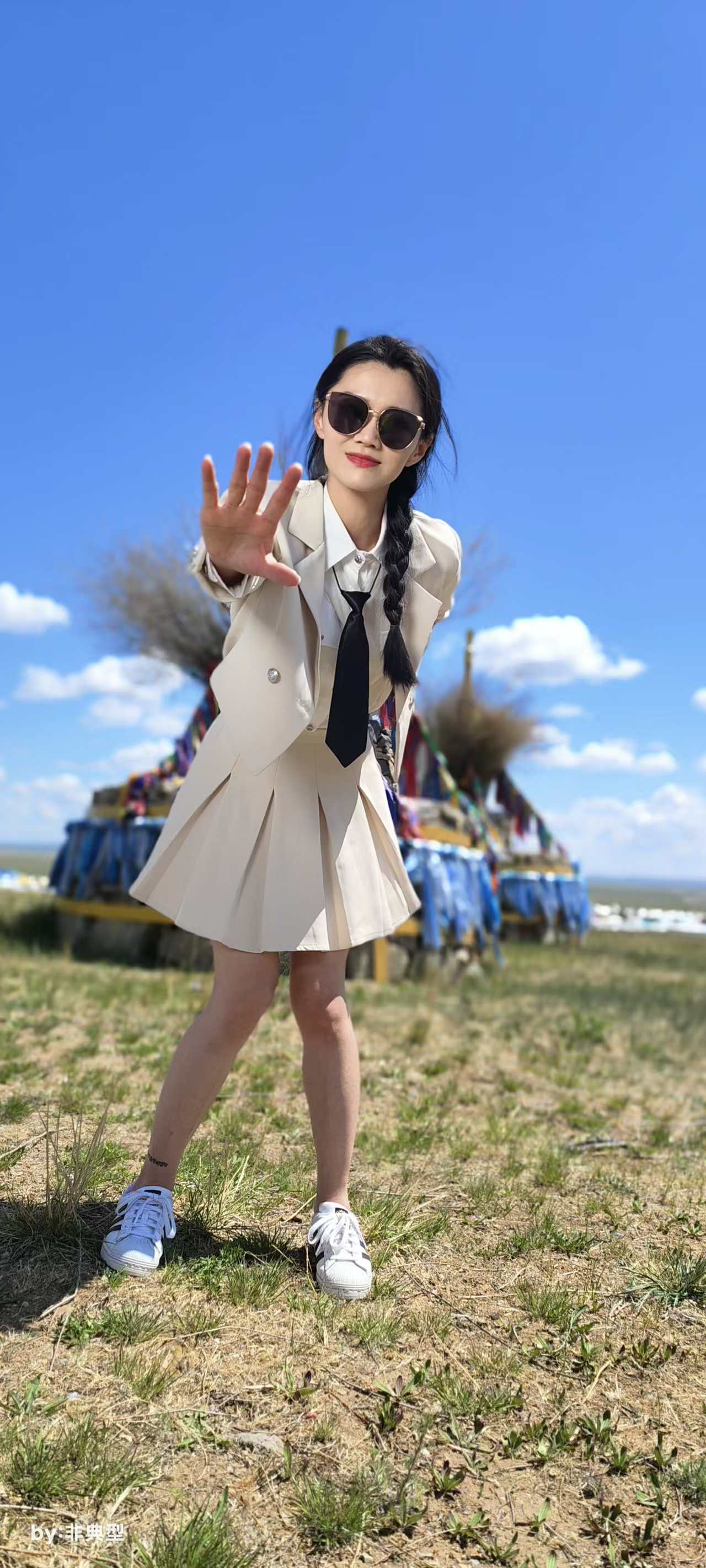 把笑声留在草原上